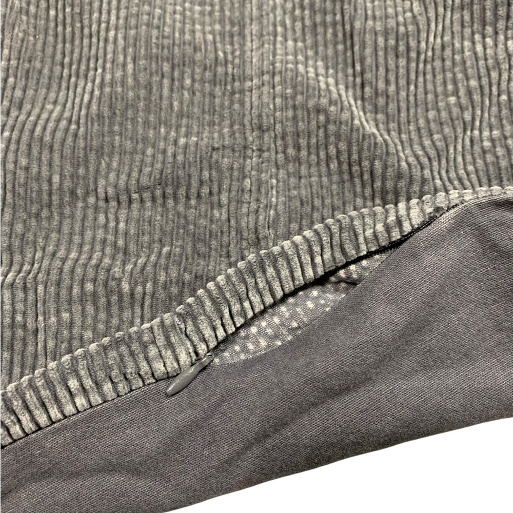 One Pendleton Ribbed corduroy type euro Sham - Picture 5 of 6